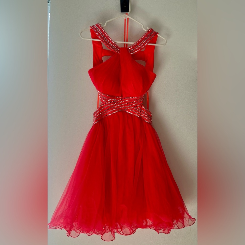 Blondie Nites Vibrant Pink Formal Dress